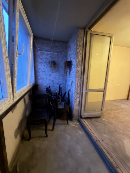 Titan 3 camere /la 2 minute de metrou